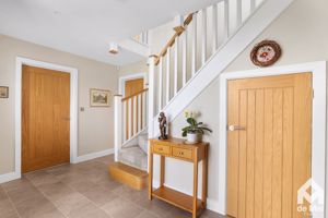 Photo 16- click for photo gallery